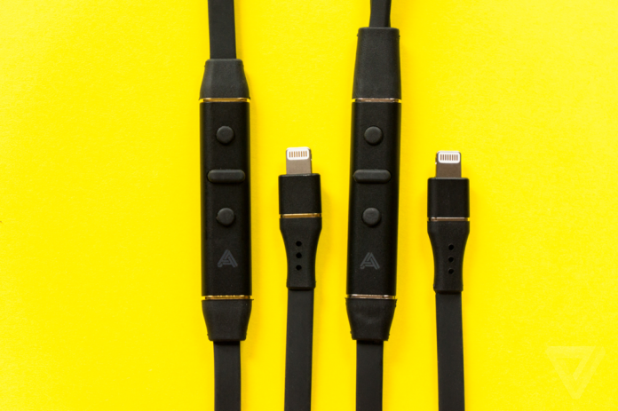 audeze-lightning.0