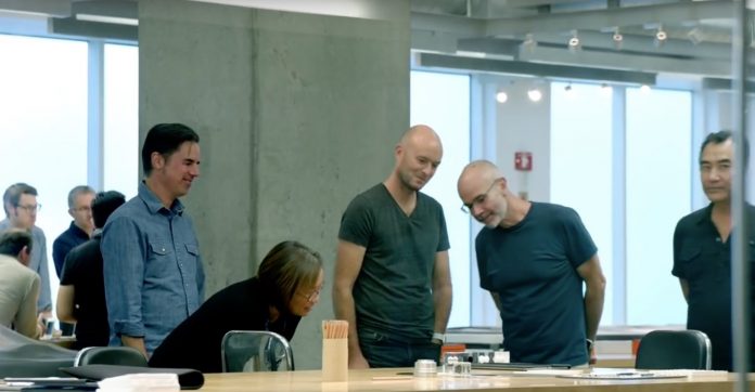 jony_ive_laboratorio_apple
