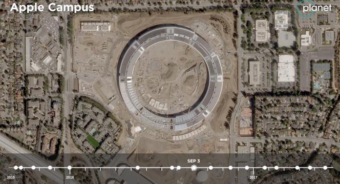 Evolución de la construcción del Apple Park en 18 segundos Evolución de la construcción del Apple Park en 18 segundos