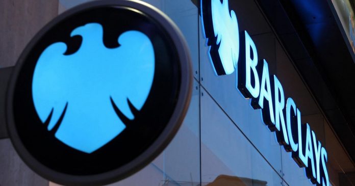 Barclays permite pagos con Siri Barclays permite pagos con Siri