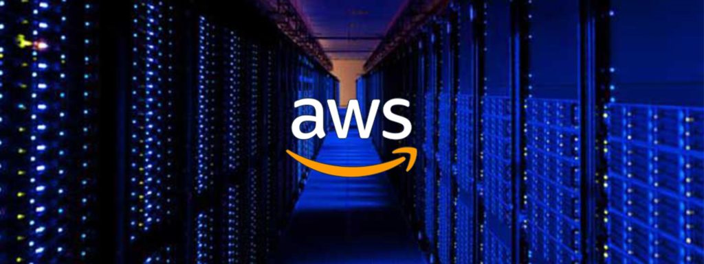 Amazon Web Services y Apple