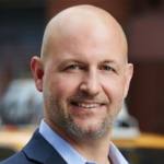 Apple Music contrata a Jeff Bronikowski