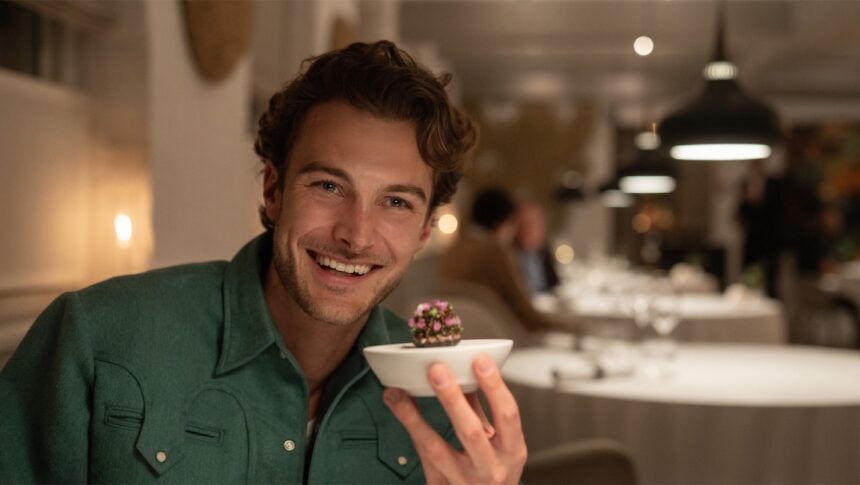 Knife Edge: Chasing Michelin Stars | Apple TV+