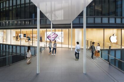 Apple Umeda | Osaka (Japón)