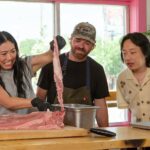 Docuserie Awkwafina: The Unlikely Cook en Apple TV