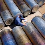 Apple se ha asociado con Perryman Company, un productor de titanio con sede en Pensilvania, para suministrar titanio para productos como el iPhone Duo.